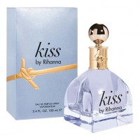 Rihanna Kiss