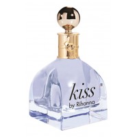 Rihanna Kiss