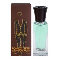 Romeo Gigli Man